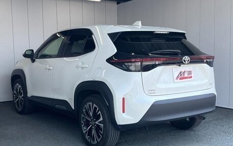 Toyota Yaris Cross, 2023 год, 1 500 100 рублей, 6 фотография