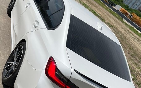 BMW 3 серия, 2019 год, 3 000 000 рублей, 21 фотография