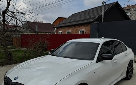 BMW 3 серия, 2019 год, 3 000 000 рублей, 16 фотография