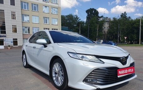 Toyota Camry, 2020 год, 3 400 000 рублей, 1 фотография