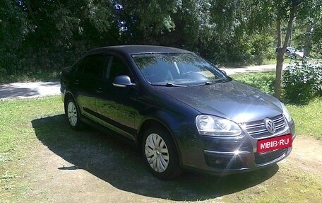 Volkswagen Jetta VI, 2010 год, 395 000 рублей, 1 фотография
