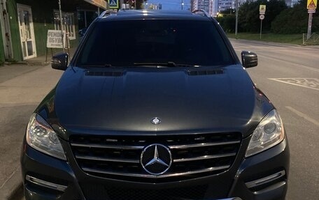 Mercedes-Benz M-Класс, 2012 год, 2 350 000 рублей, 4 фотография