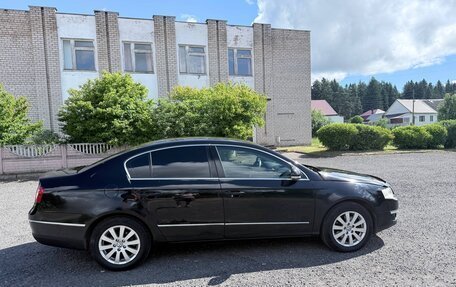 Volkswagen Passat B6, 2005 год, 690 000 рублей, 4 фотография