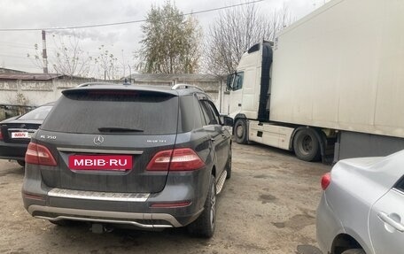 Mercedes-Benz M-Класс, 2012 год, 2 350 000 рублей, 14 фотография