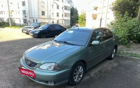 Toyota Avensis III рестайлинг, 2001 год, 360 000 рублей, 2 фотография