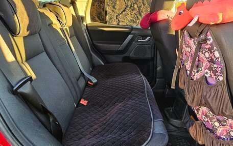 Land Rover Freelander II рестайлинг 2, 2013 год, 1 600 000 рублей, 14 фотография
