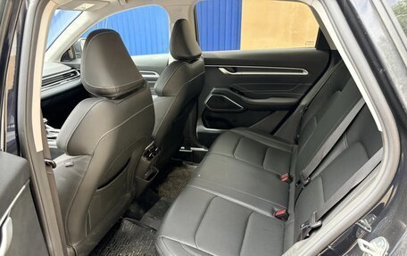 Geely Emgrand, 2024 год, 1 680 000 рублей, 8 фотография