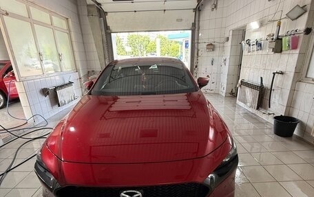 Mazda 3, 2019 год, 2 150 000 рублей, 18 фотография