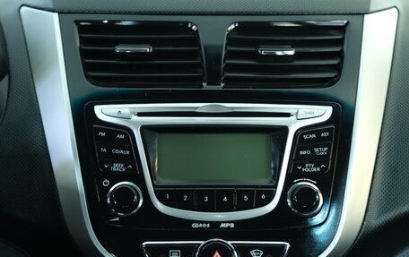 Hyundai Solaris II рестайлинг, 2012 год, 939 000 рублей, 14 фотография