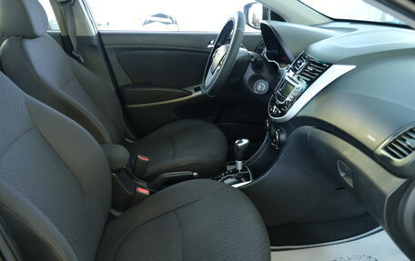 Hyundai Solaris II рестайлинг, 2012 год, 939 000 рублей, 19 фотография