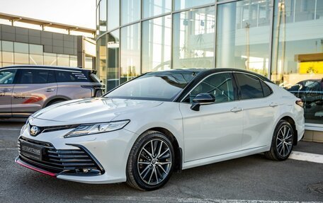 Toyota Camry, 2021 год, 3 298 000 рублей, 3 фотография