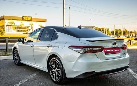 Toyota Camry, 2021 год, 3 298 000 рублей, 5 фотография