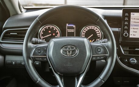 Toyota Camry, 2021 год, 3 298 000 рублей, 15 фотография
