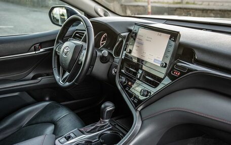 Toyota Camry, 2021 год, 3 298 000 рублей, 35 фотография