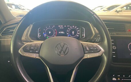 Volkswagen Tiguan II, 2021 год, 2 780 000 рублей, 14 фотография