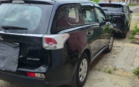 Mitsubishi Outlander III рестайлинг 3, 2013 год, 1 550 000 рублей, 6 фотография