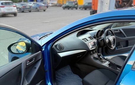 Mazda Axela, 2013 год, 1 020 000 рублей, 4 фотография