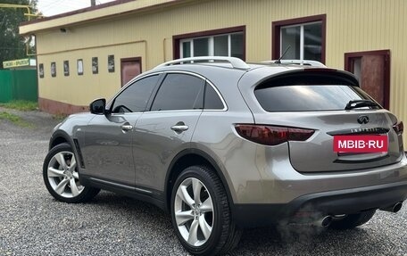 Infiniti FX II, 2010 год, 1 699 000 рублей, 4 фотография