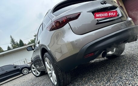 Infiniti FX II, 2010 год, 1 699 000 рублей, 9 фотография
