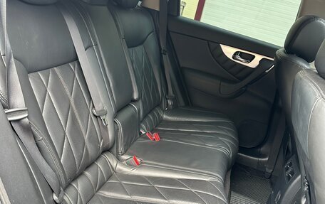 Infiniti FX II, 2010 год, 1 699 000 рублей, 19 фотография