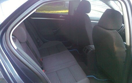 Volkswagen Jetta VI, 2010 год, 395 000 рублей, 8 фотография