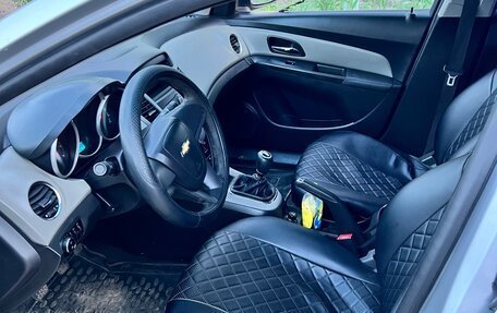 Chevrolet Cruze II, 2011 год, 390 000 рублей, 10 фотография