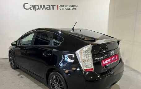 Toyota Prius, 2010 год, 950 000 рублей, 6 фотография