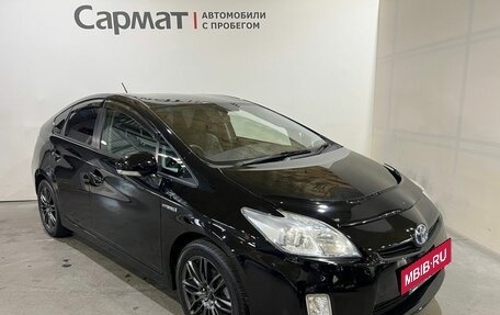 Toyota Prius, 2010 год, 950 000 рублей, 2 фотография
