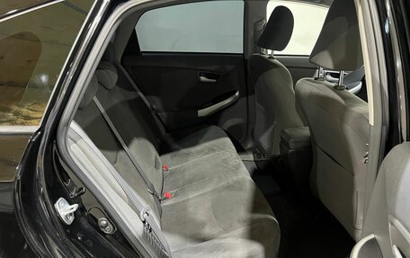 Toyota Prius, 2010 год, 950 000 рублей, 16 фотография