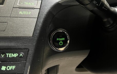 Toyota Prius, 2010 год, 950 000 рублей, 23 фотография