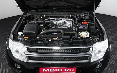 Mitsubishi Pajero IV, 2013 год, 1 990 000 рублей, 10 фотография