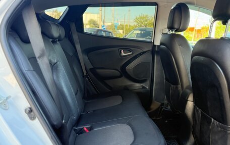 Hyundai ix35 I рестайлинг, 2013 год, 1 310 000 рублей, 14 фотография