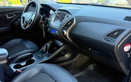Hyundai ix35 I рестайлинг, 2013 год, 1 310 000 рублей, 12 фотография