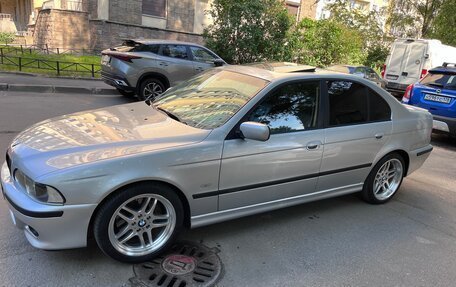 BMW 5 серия, 2001 год, 1 300 000 рублей, 3 фотография
