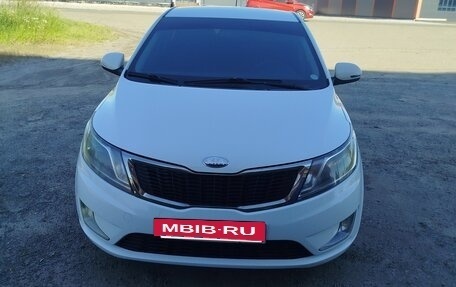 KIA Rio III рестайлинг, 2013 год, 795 000 рублей, 2 фотография
