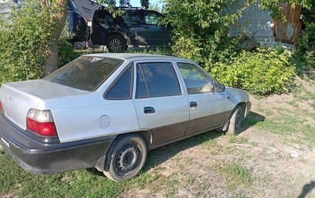 Daewoo Nexia I рестайлинг, 2002 год, 165 000 рублей, 2 фотография