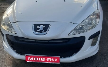 Peugeot 308 II, 2010 год, 290 000 рублей, 3 фотография