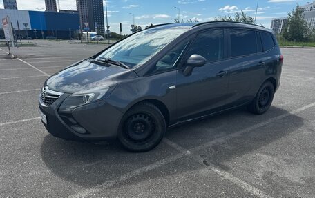 Opel Zafira C рестайлинг, 2012 год, 770 000 рублей, 5 фотография