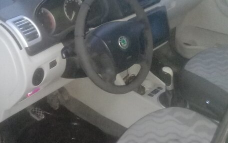 Skoda Fabia II, 2008 год, 340 000 рублей, 1 фотография