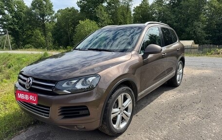Volkswagen Touareg III, 2014 год, 2 190 000 рублей, 1 фотография