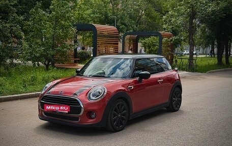 MINI Hatch, 2020 год, 2 350 000 рублей, 1 фотография