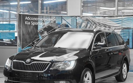 Skoda Superb III рестайлинг, 2013 год, 1 349 000 рублей, 1 фотография
