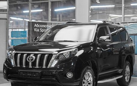 Toyota Land Cruiser Prado 150 рестайлинг 2, 2017 год, 3 499 000 рублей, 1 фотография