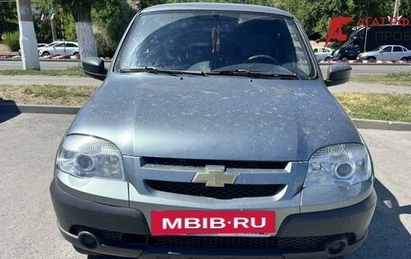Chevrolet Niva I рестайлинг, 2013 год, 515 000 рублей, 2 фотография