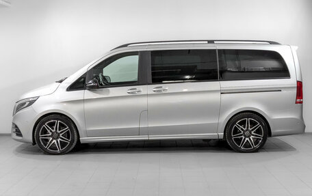 Mercedes-Benz V-Класс, 2022 год, 6 620 000 рублей, 8 фотография