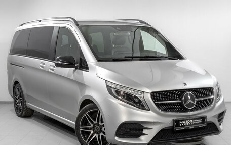 Mercedes-Benz V-Класс, 2022 год, 6 620 000 рублей, 3 фотография