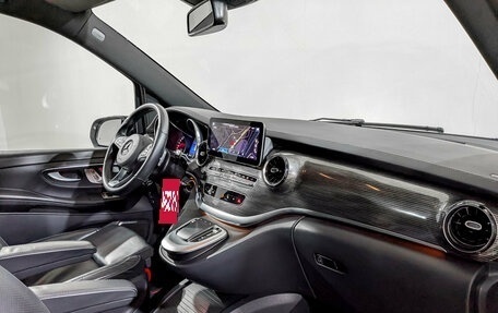 Mercedes-Benz V-Класс, 2022 год, 6 620 000 рублей, 10 фотография