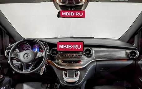 Mercedes-Benz V-Класс, 2022 год, 6 620 000 рублей, 13 фотография