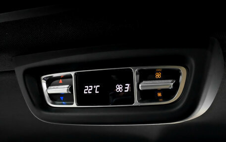 Mercedes-Benz V-Класс, 2022 год, 6 620 000 рублей, 30 фотография