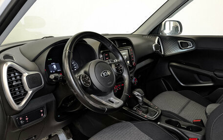 KIA Soul III, 2021 год, 2 000 000 рублей, 16 фотография